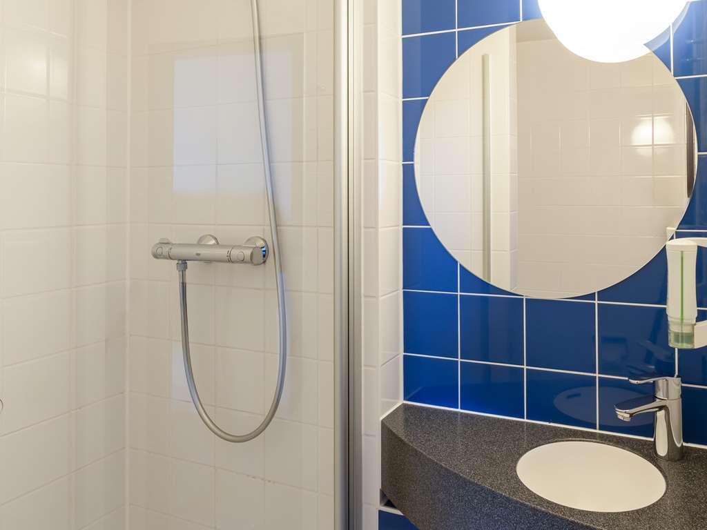 hotel image 16