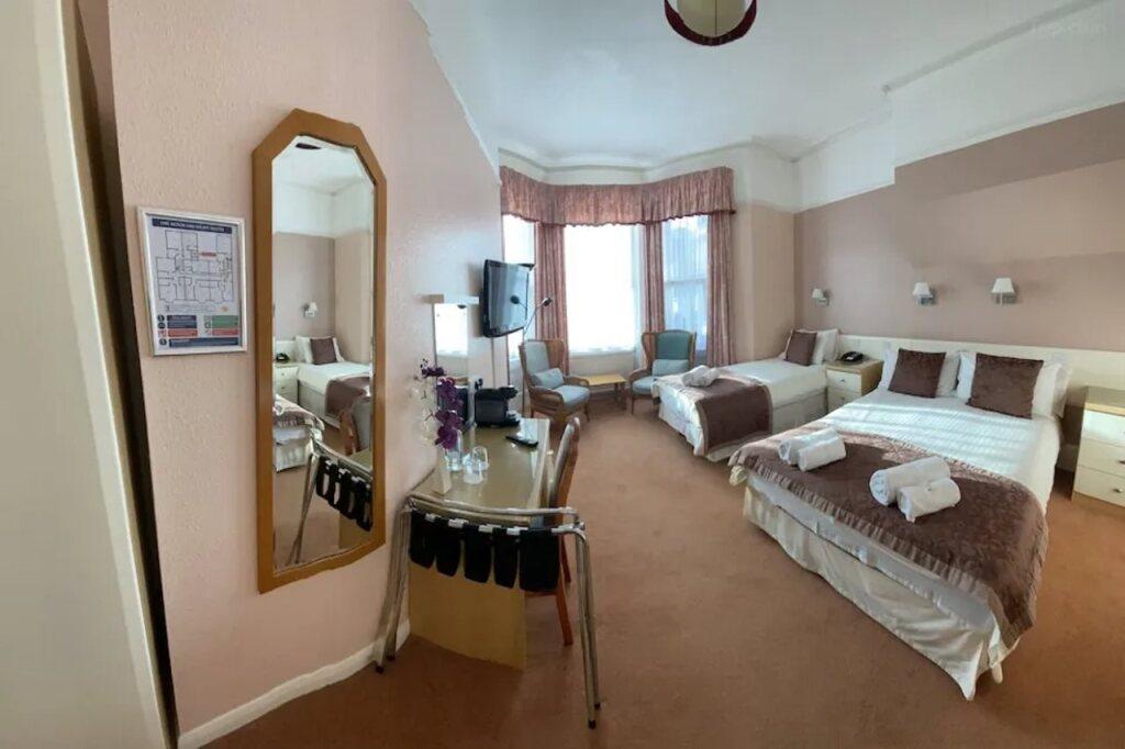 hotel image 11