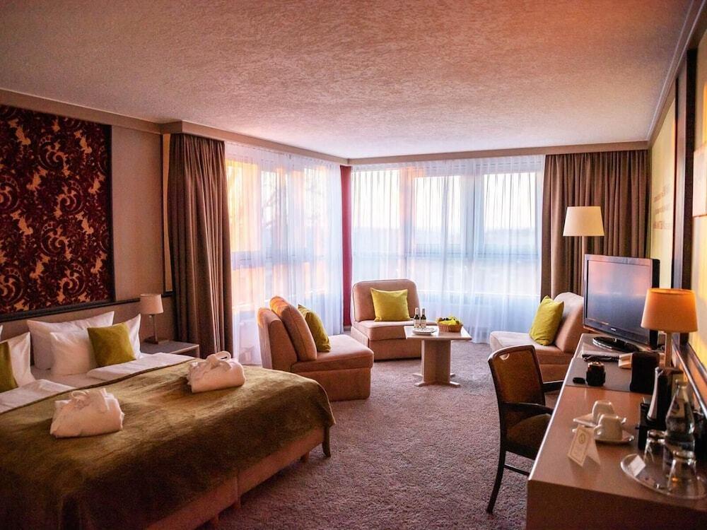 hotel image 18
