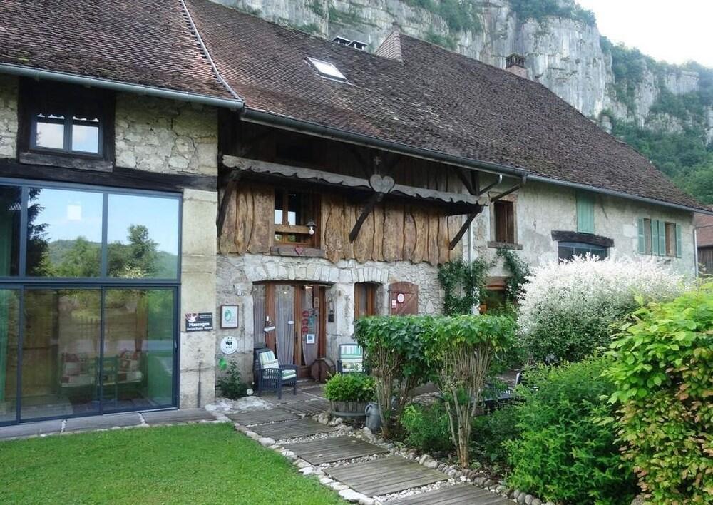 hotel image 12