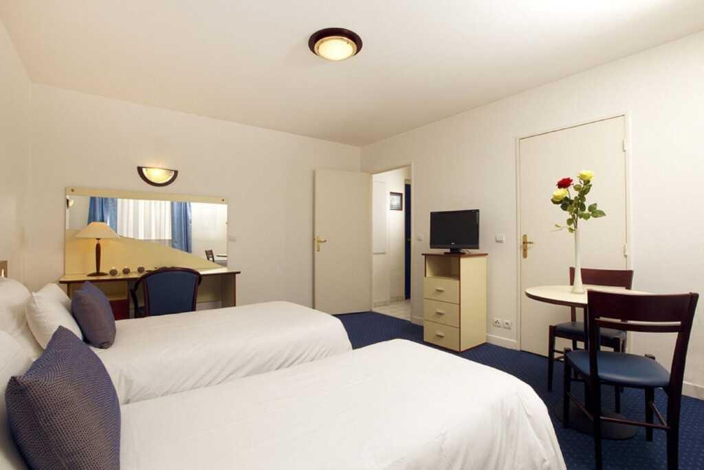 hotel image 9