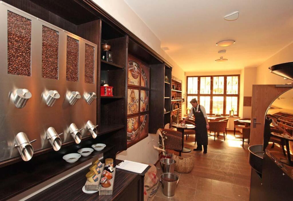hotel image 10