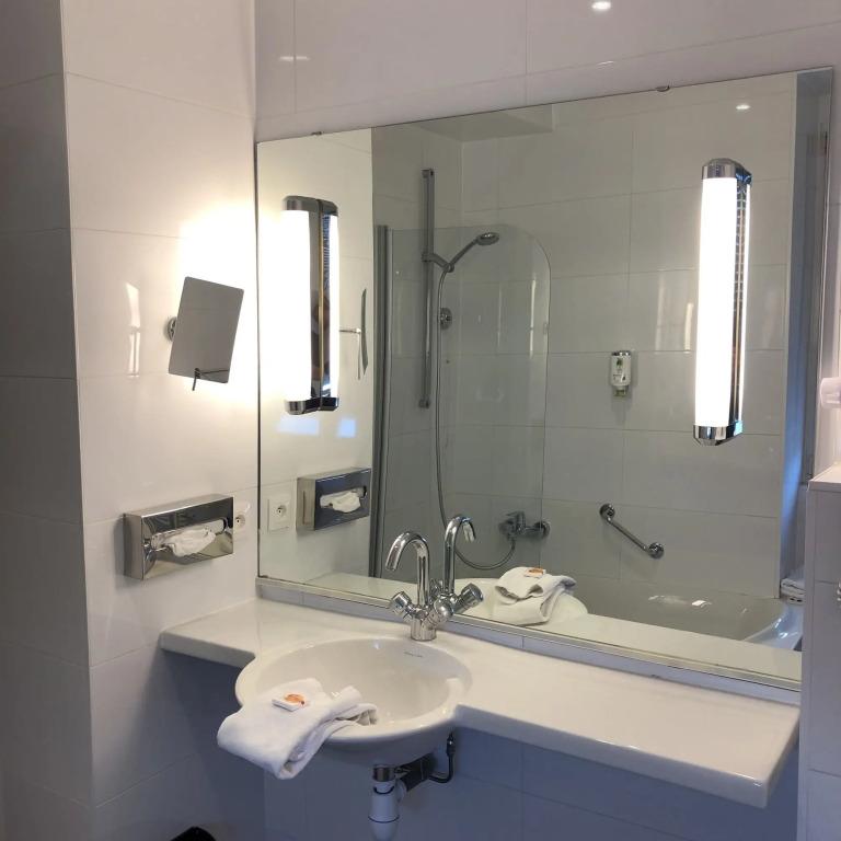 hotel image 16