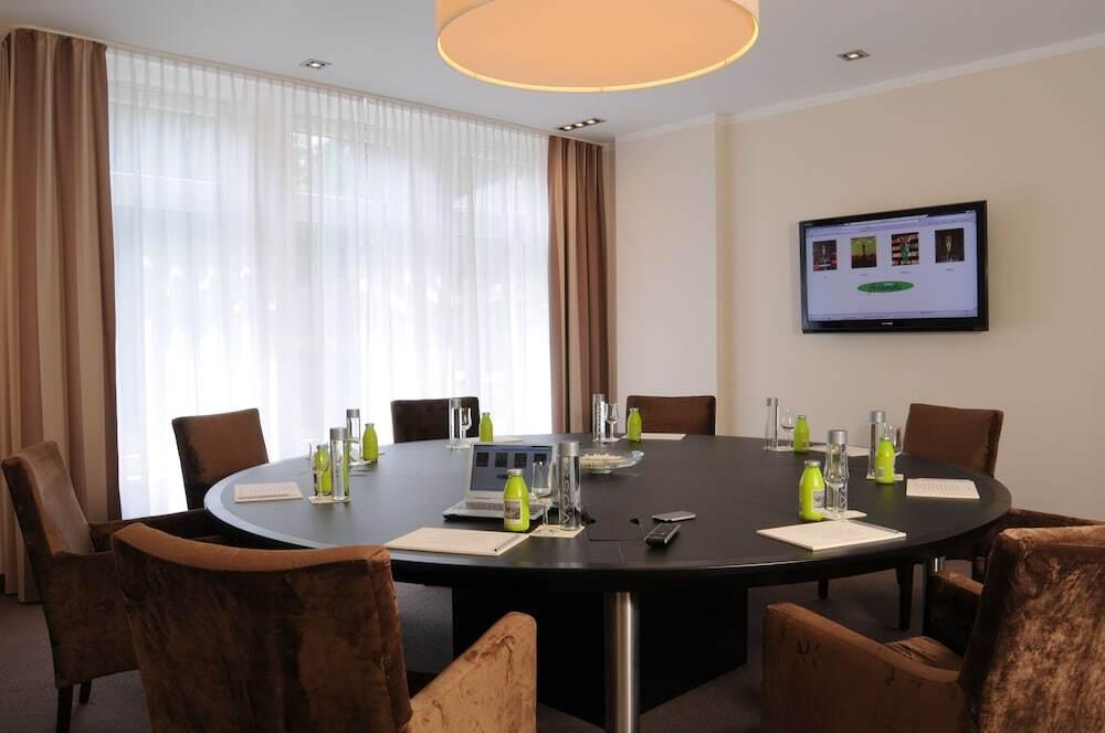 hotel image 12