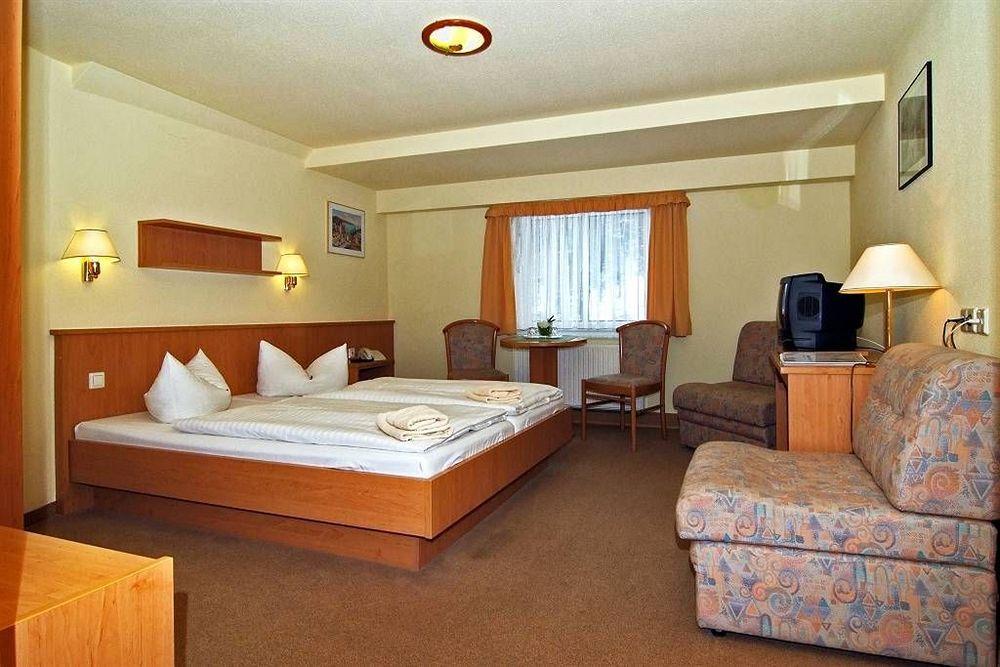 hotel image 12