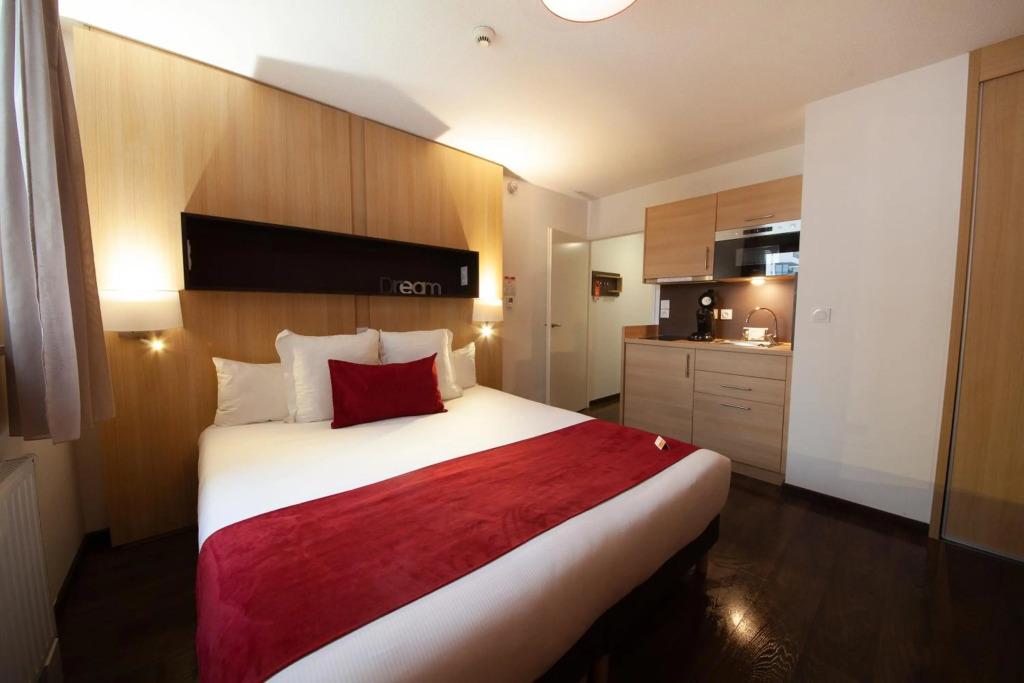 hotel image 24