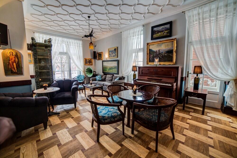 hotel image 13