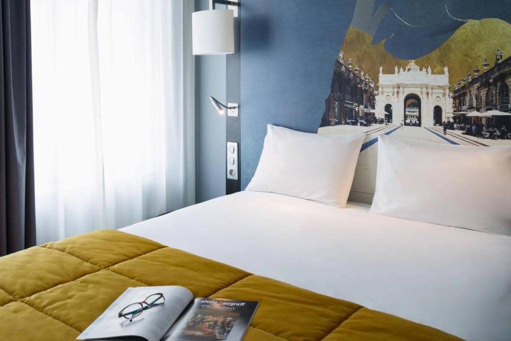 hotel image 13