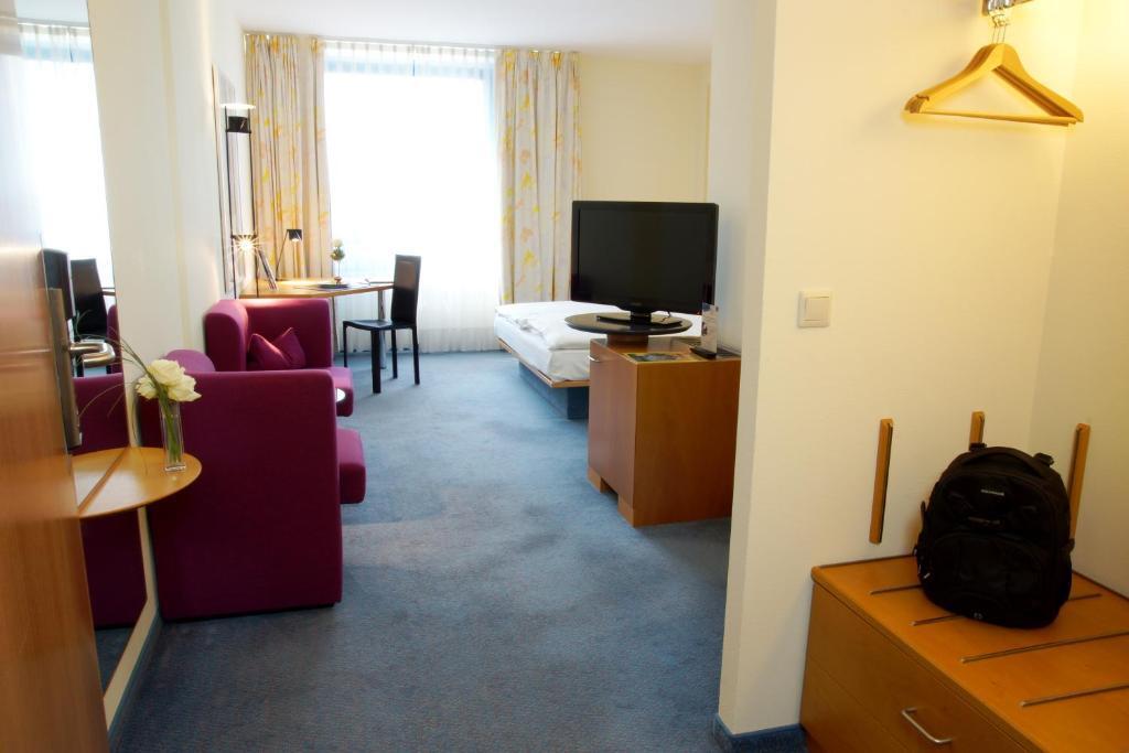 hotel image 9