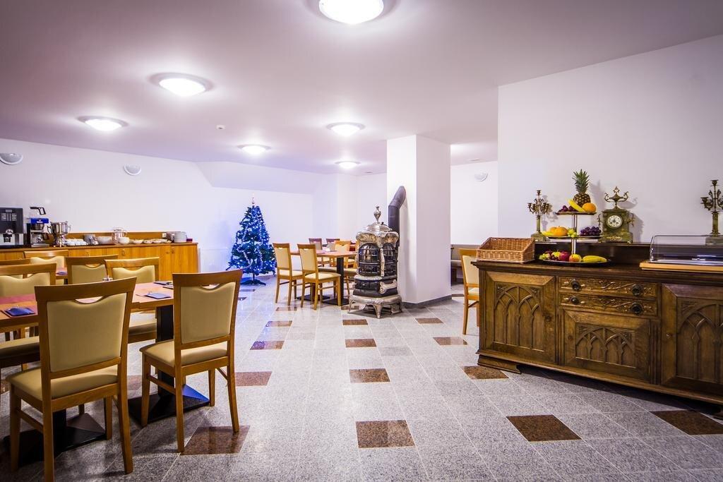 hotel image 12