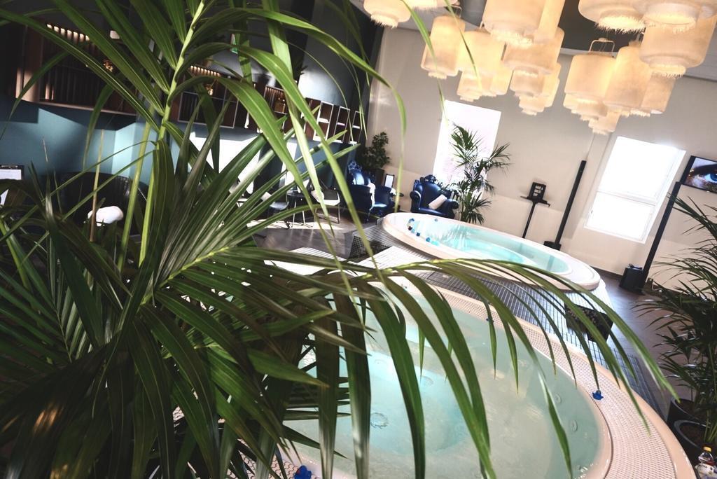 hotel image 16