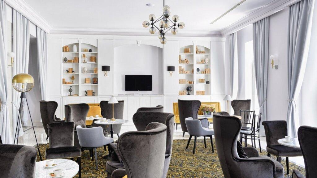 hotel image 9