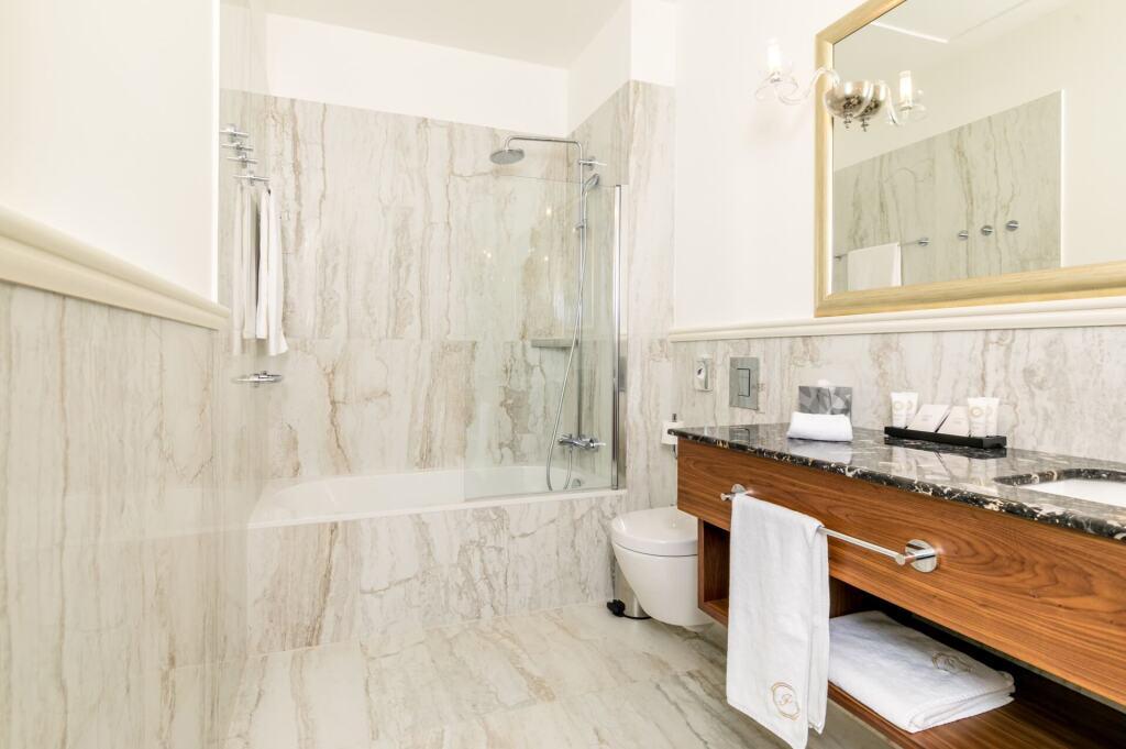 hotel image 20