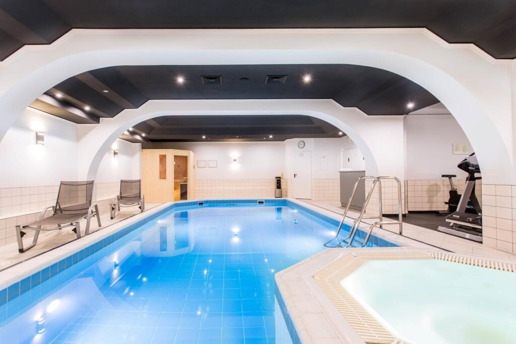 hotel image 9