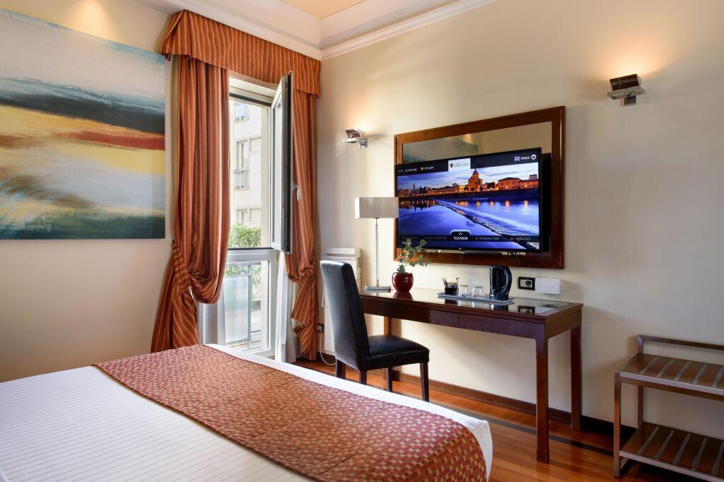 hotel image 11