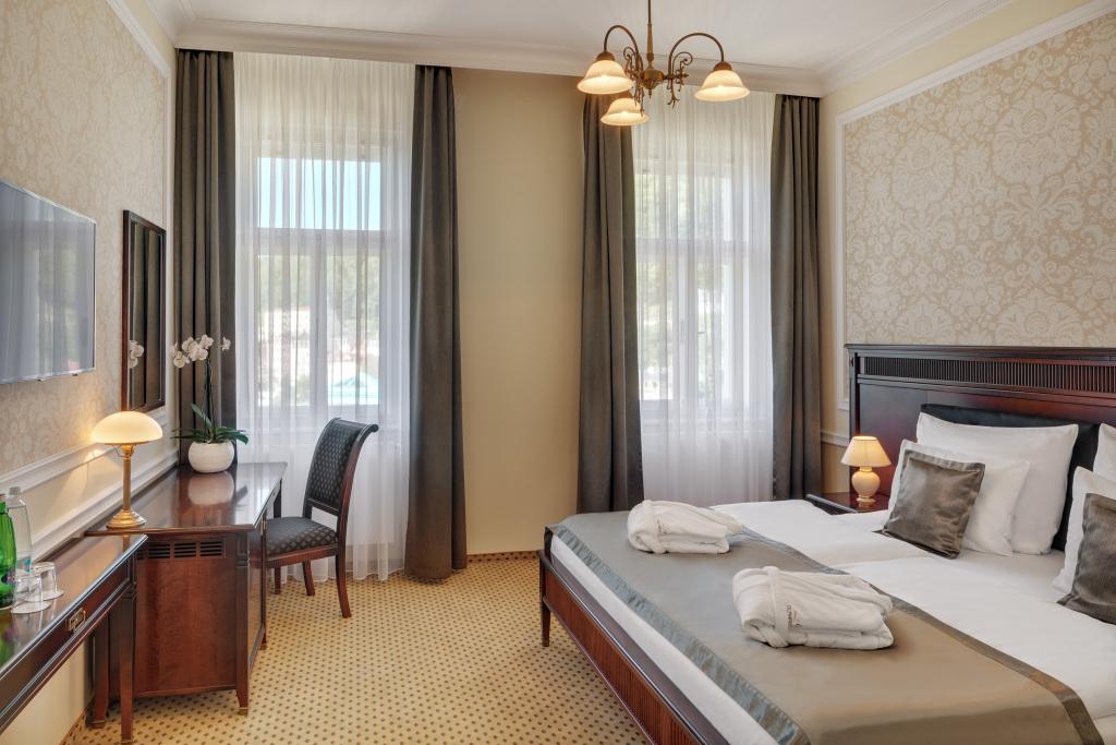hotel image 11