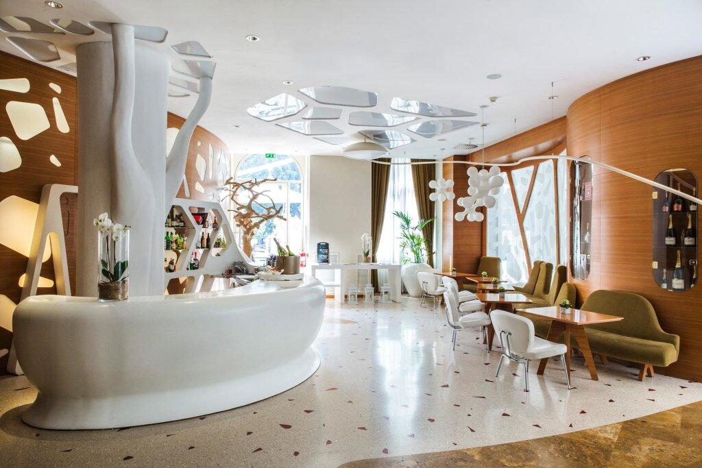 hotel image 16