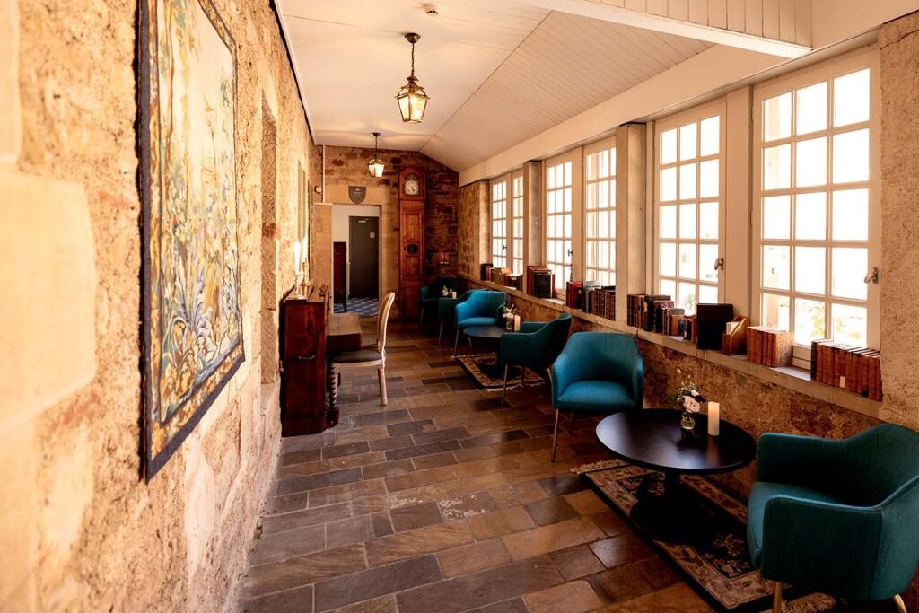 hotel image 16
