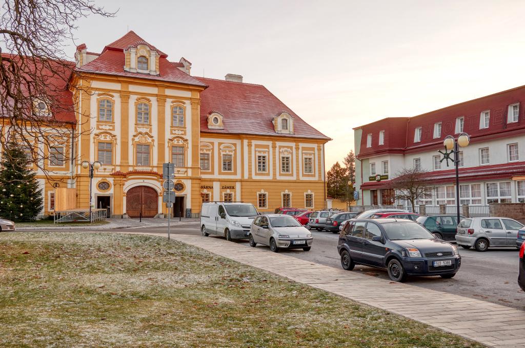 hotel image 10