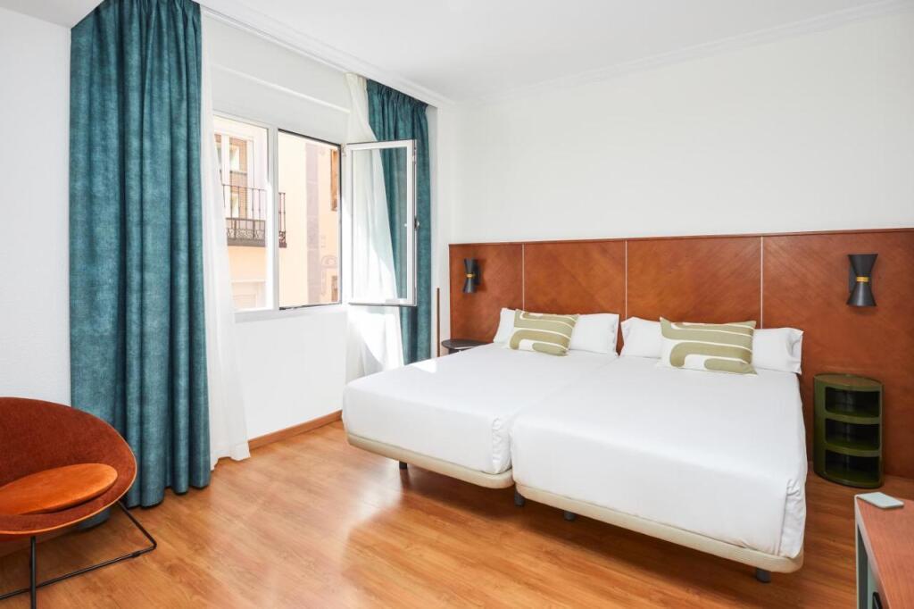 hotel image 32