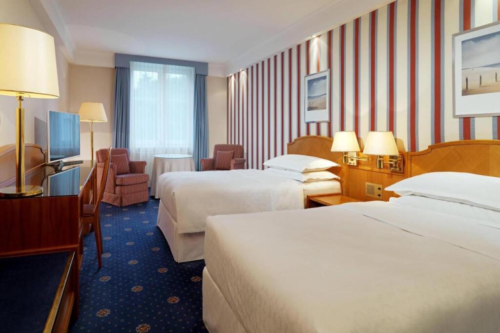 hotel image 40