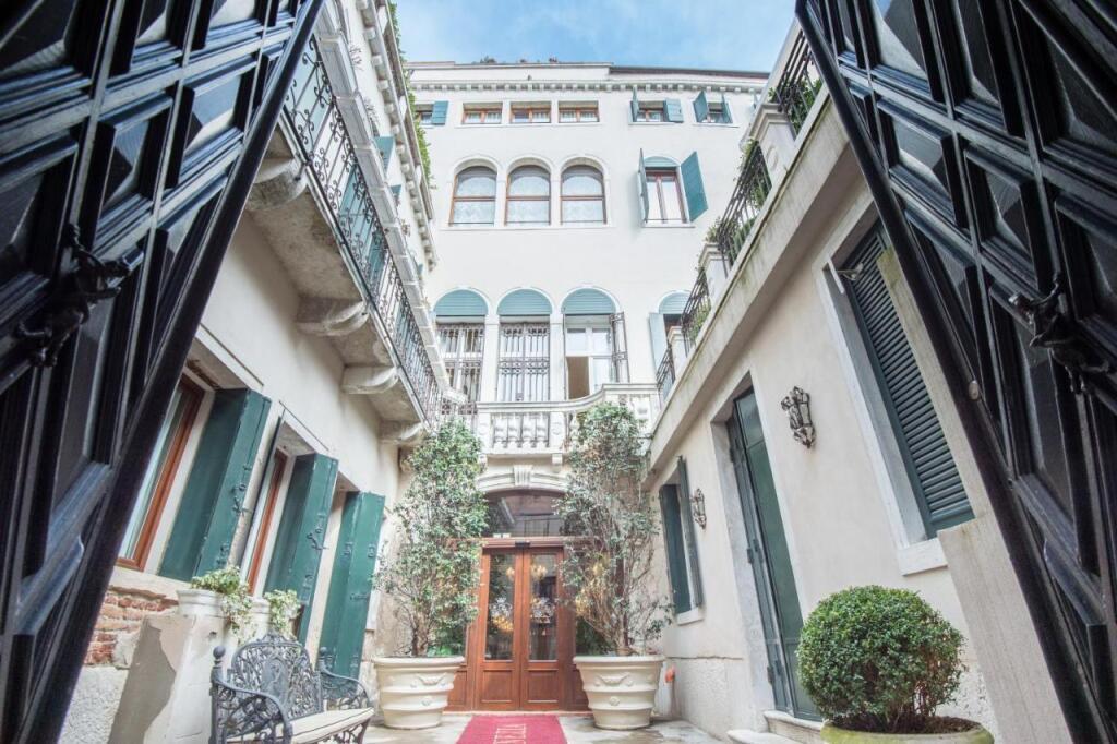 hotel image 17