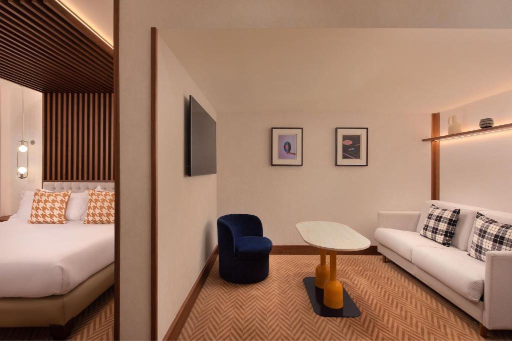 hotel image 9