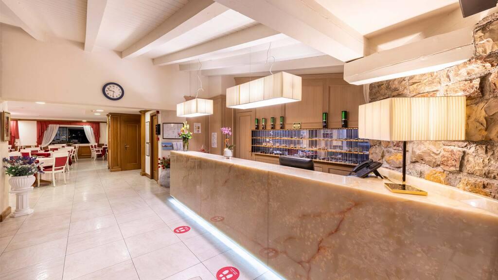 hotel image 12