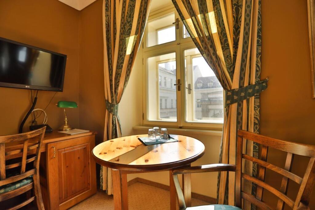 hotel image 7