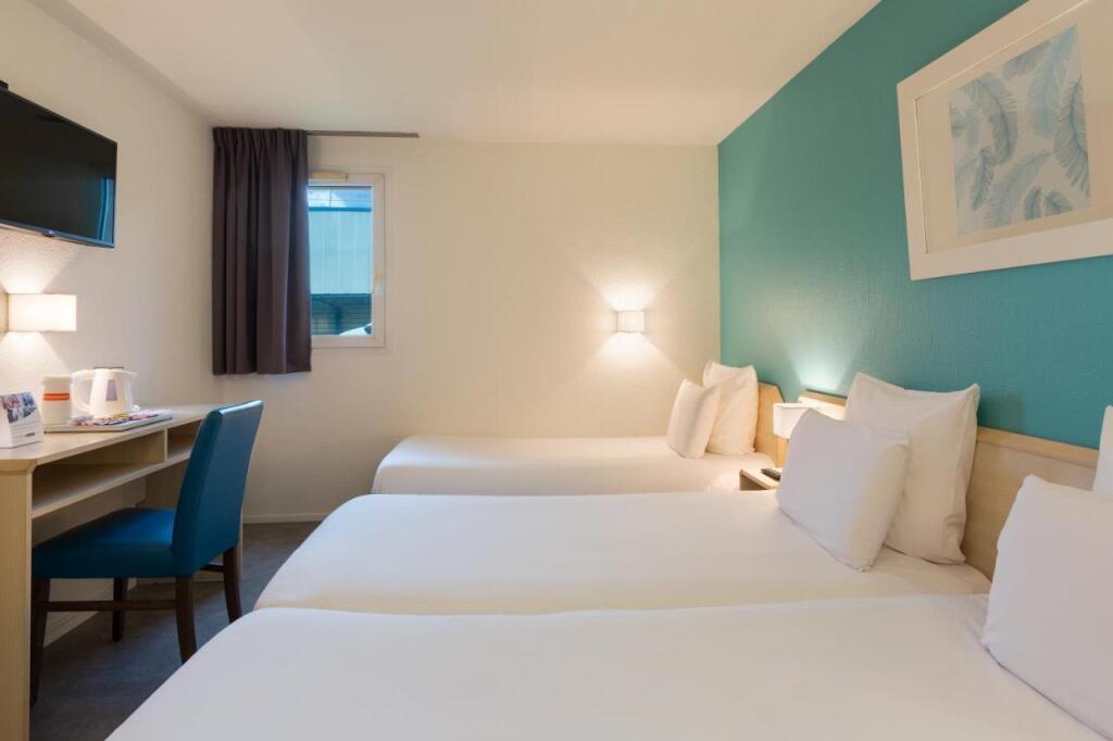 hotel image 13