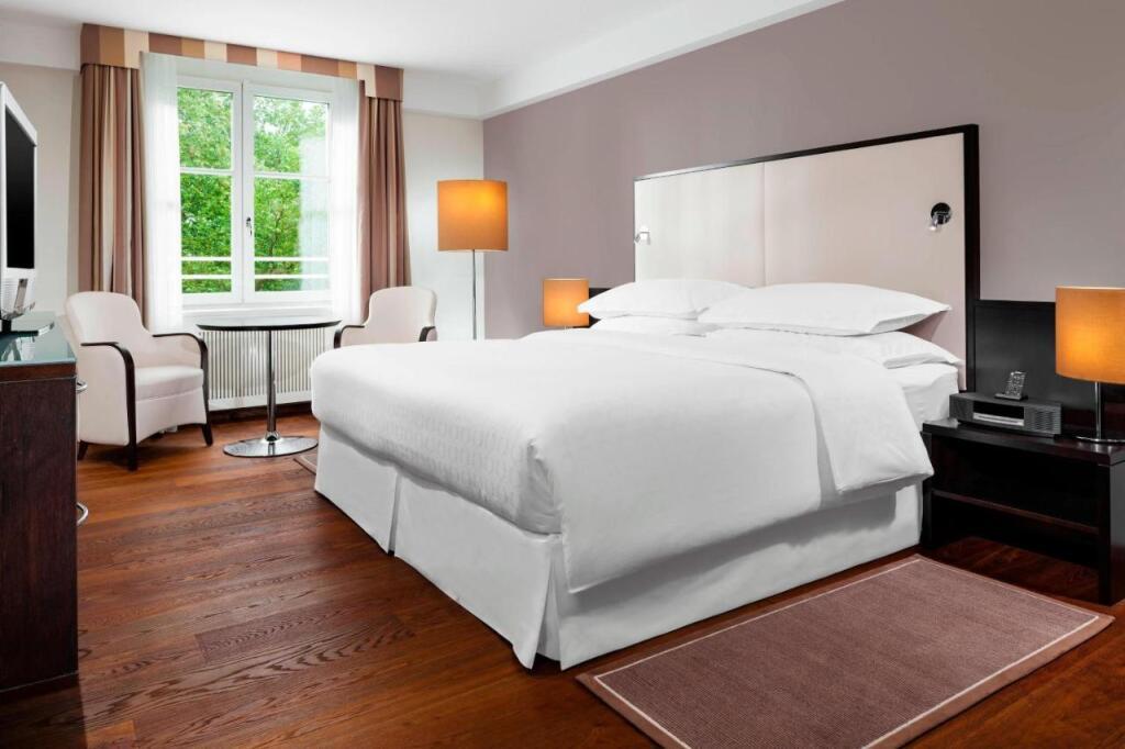 hotel image 41