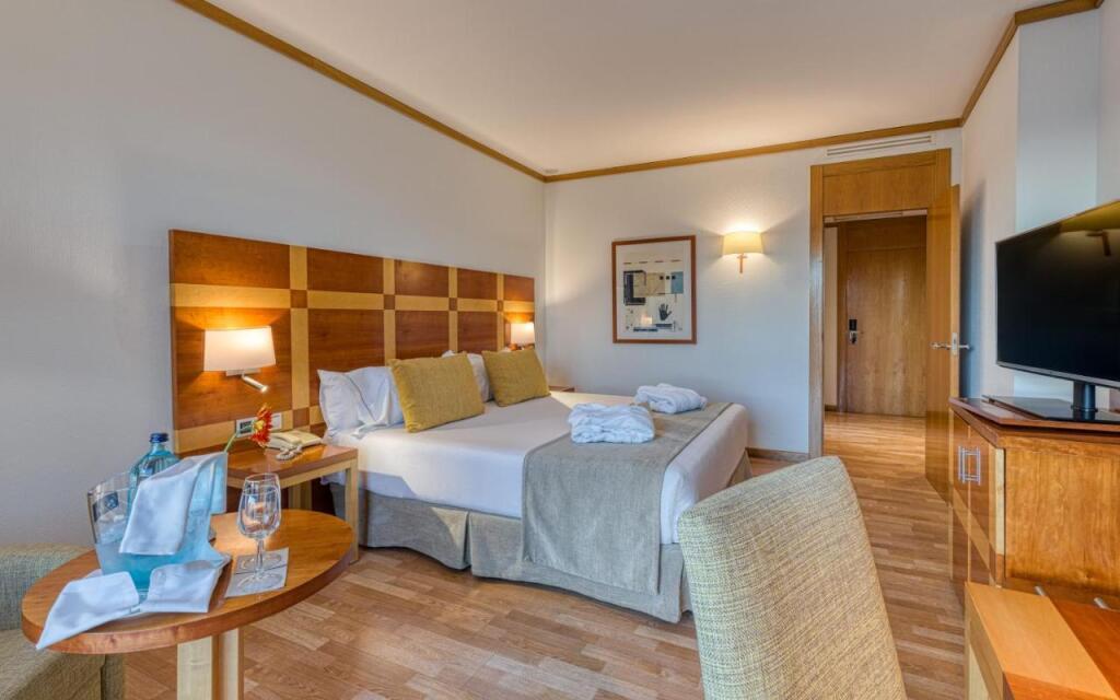 hotel image 12