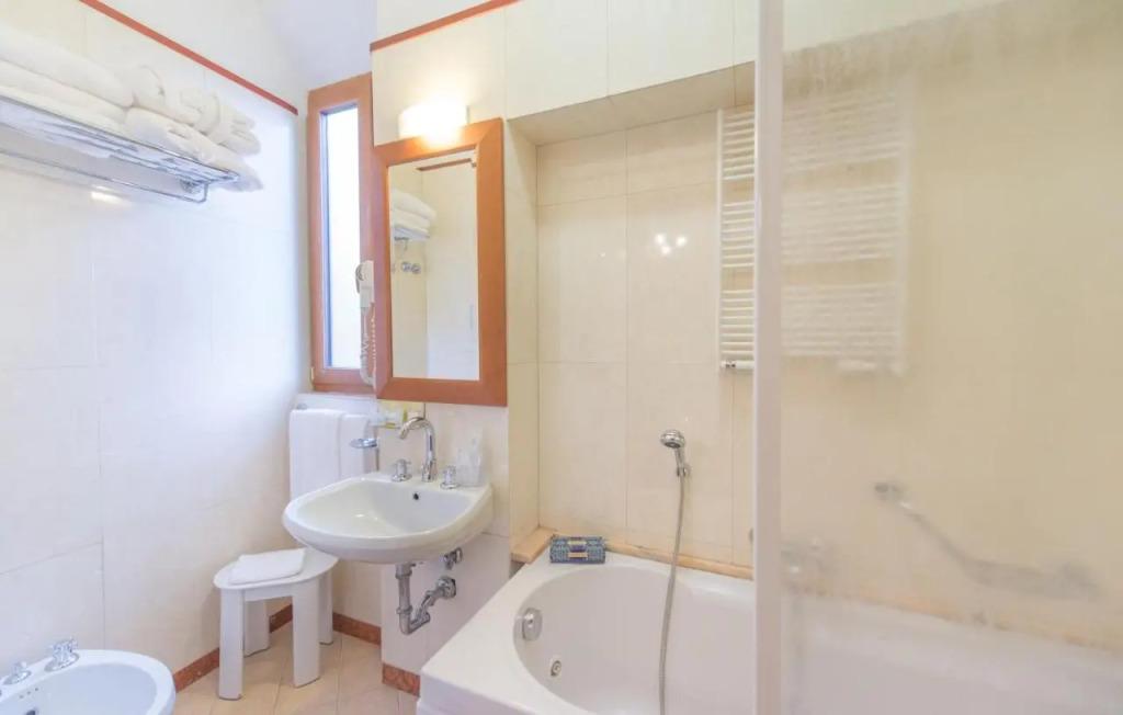hotel image 24