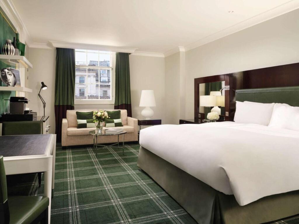 hotel image 18