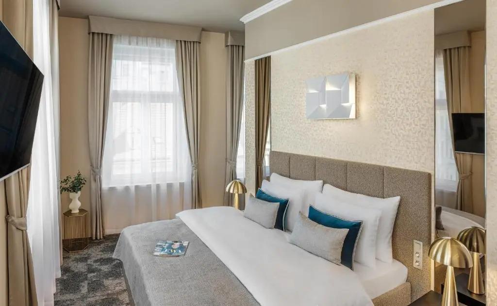 hotel image 7