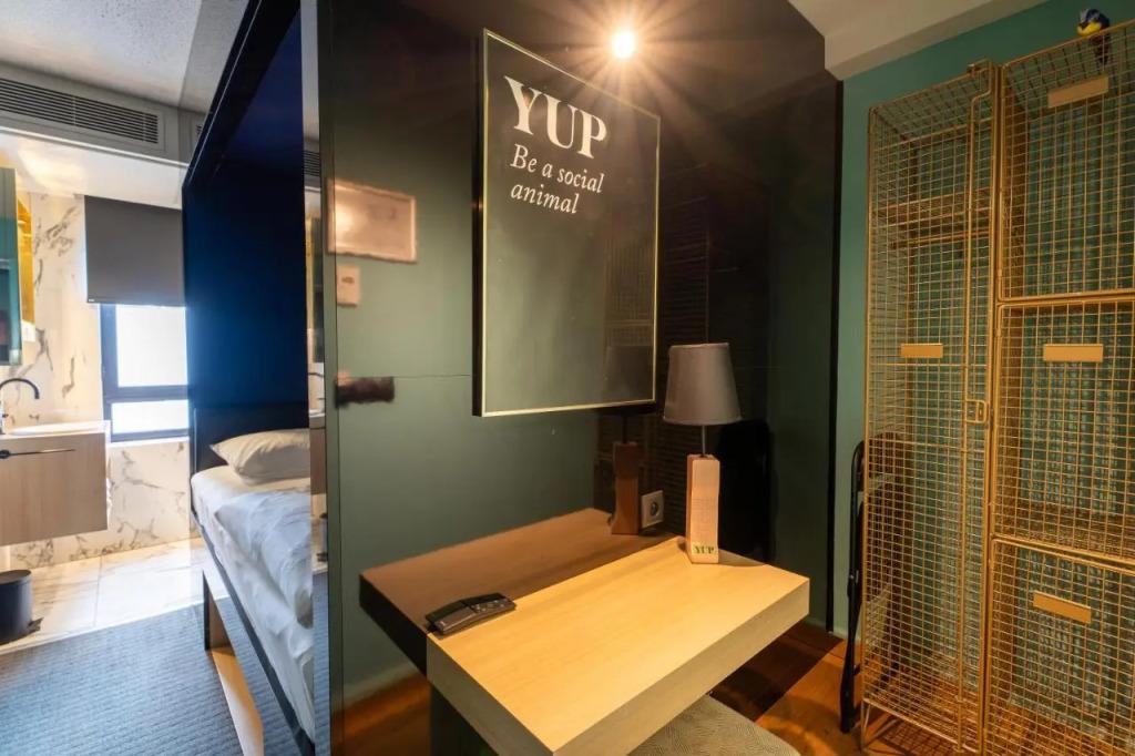 hotel image 12