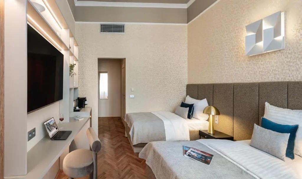 hotel image 8