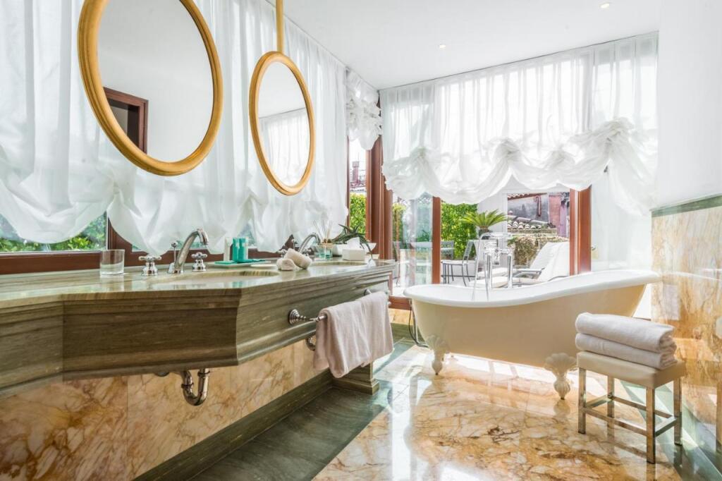 hotel image 22
