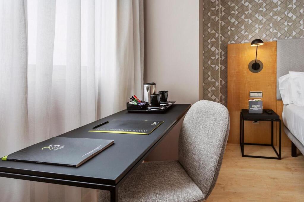 hotel image 9