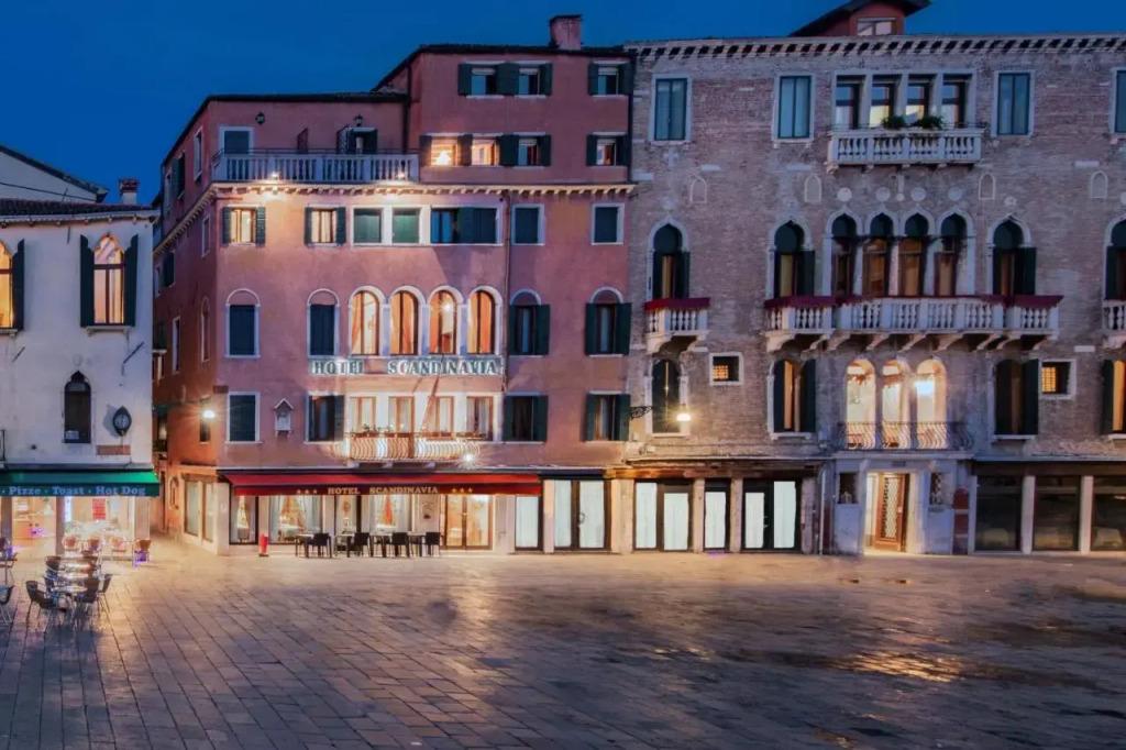 hotel image 15