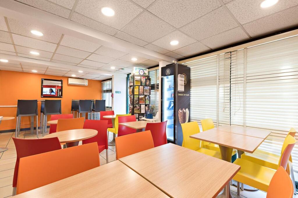 hotel image 12