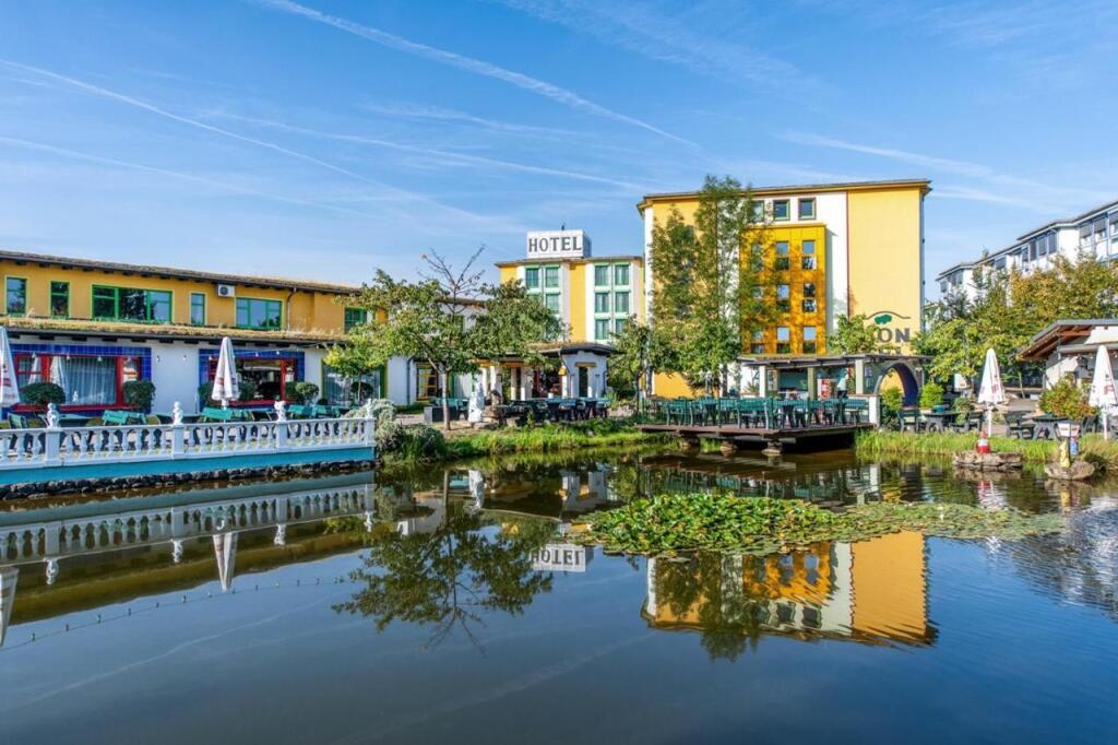 hotel image 11