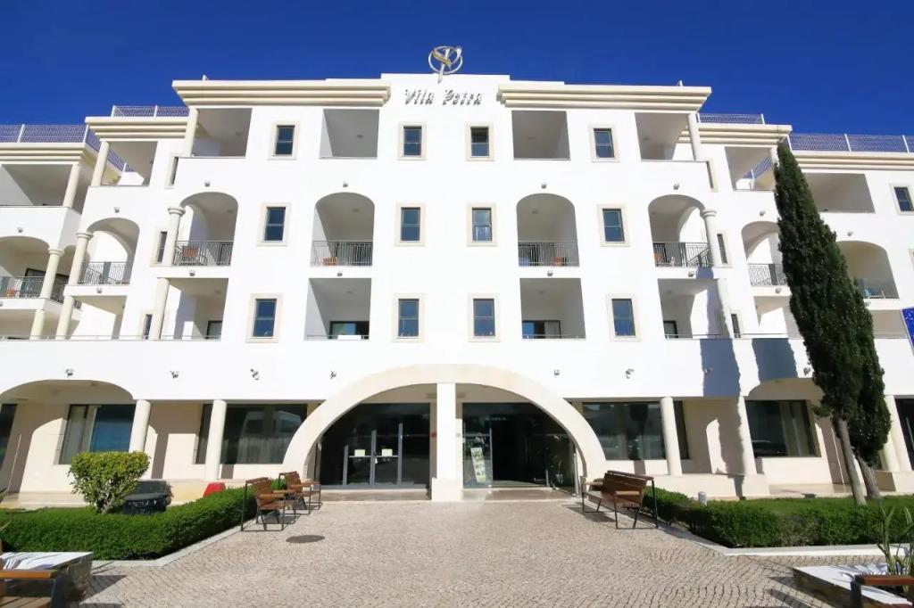 hotel image 10