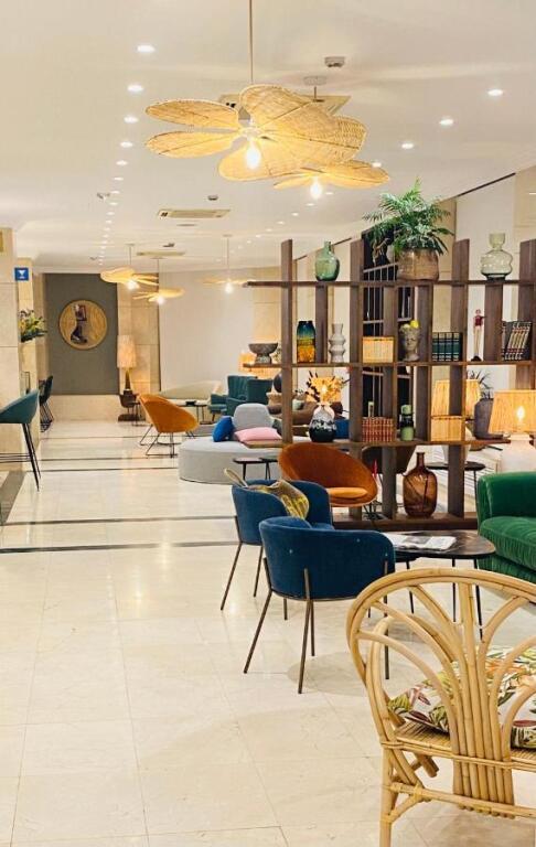 hotel image 13