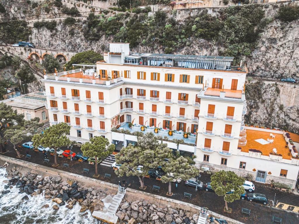 hotel image 8