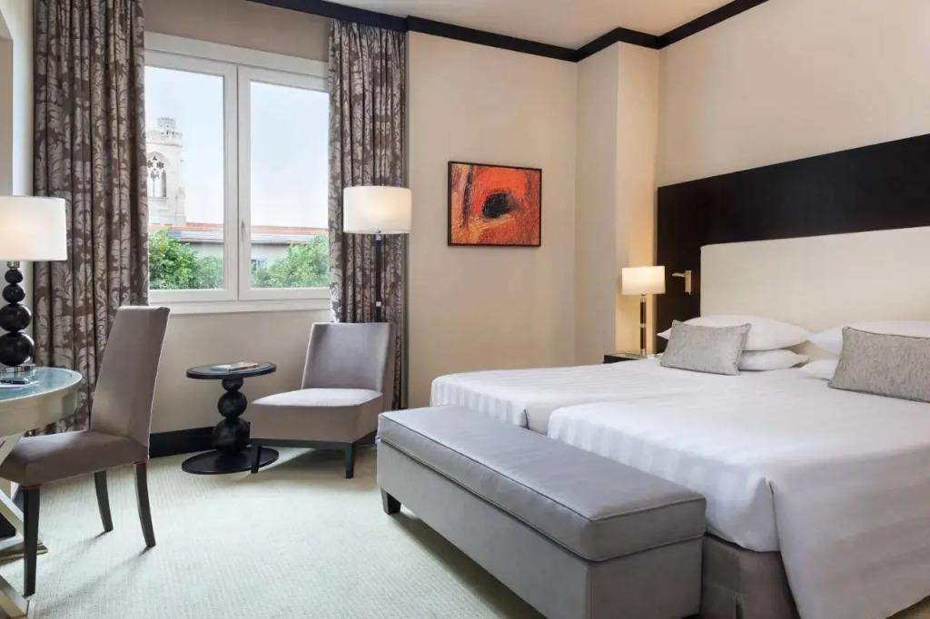 hotel image 36