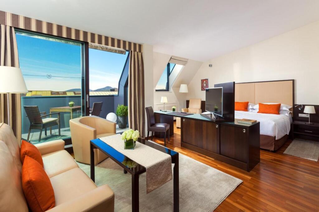 hotel image 23