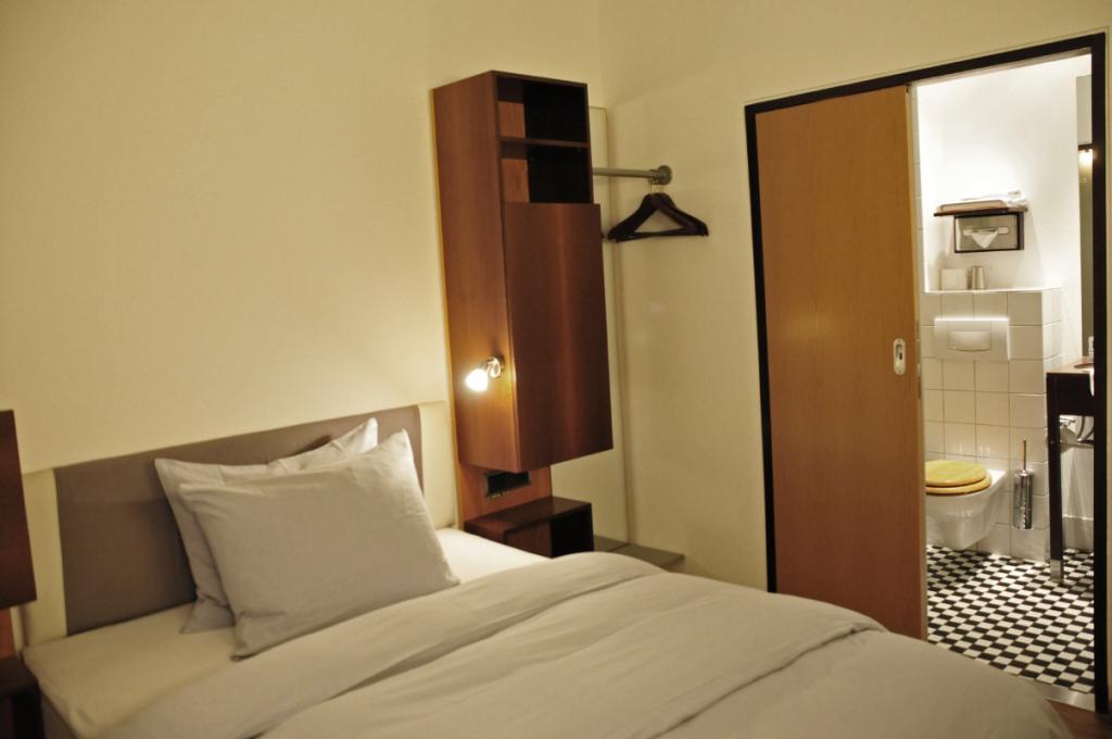 hotel image 10
