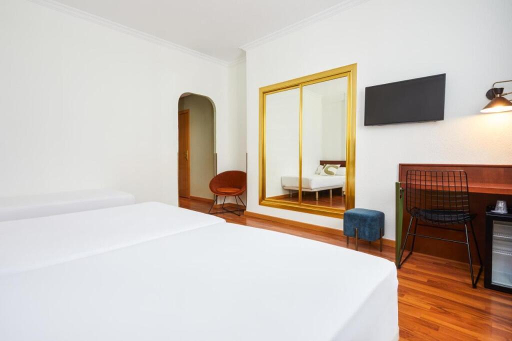 hotel image 18