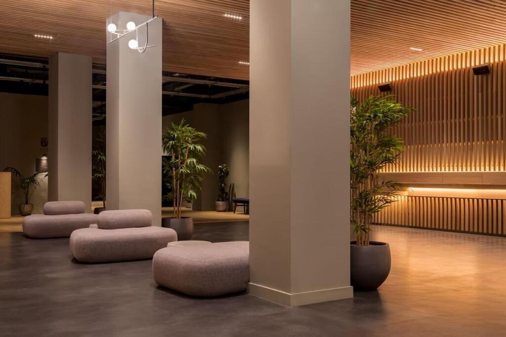 hotel image 16